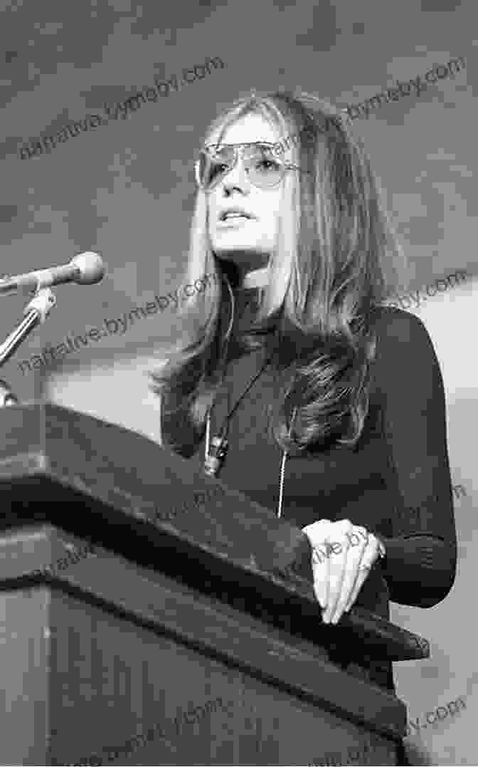 Gloria Steinem Speaking At An Event Focusing On Intersectionality, Highlighting Her Commitment To Addressing The Multifaceted Nature Of Discrimination. Gloria S Voice: The Story Of Gloria Steinem Feminist Activist Leader (People Who Shaped Our World 2)